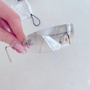 Chanel Aviator Sunglasses 🤍🖤